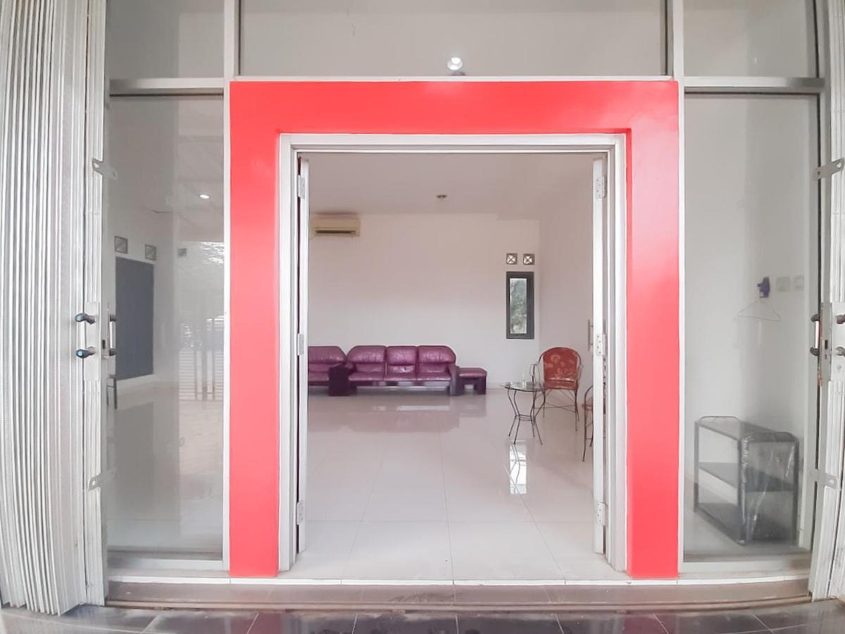 Wisma Asri Syariah Majalengka Redpartner Dawuhan Екстер'єр фото